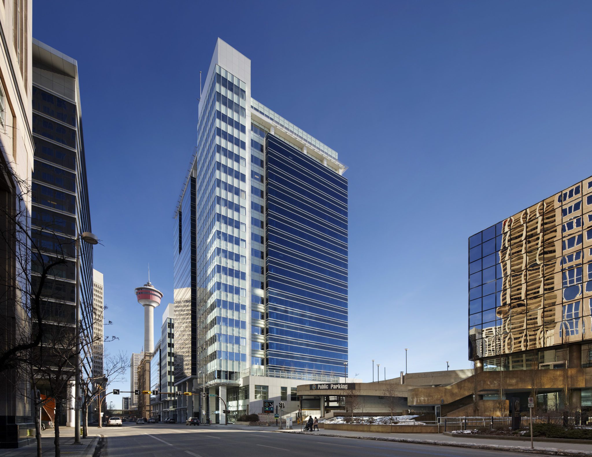 Calgary Downtown Retail Space Available in the Penn West Building